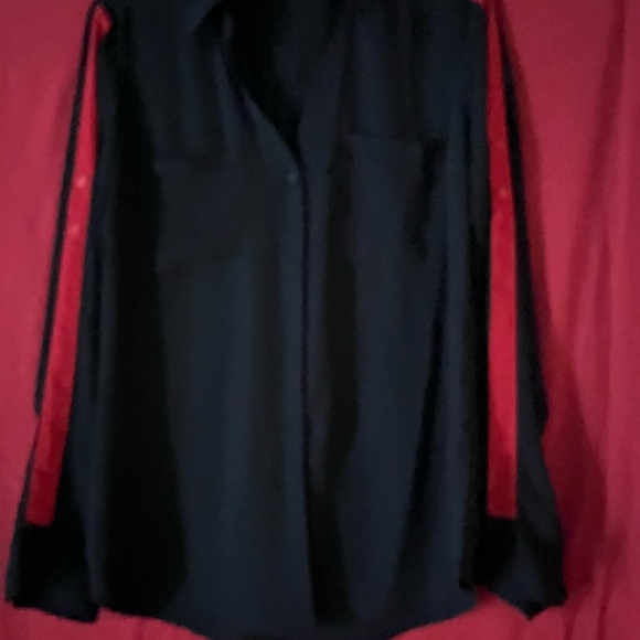Express Black with Red Slim Fit Blouse - Picture 2 of 5